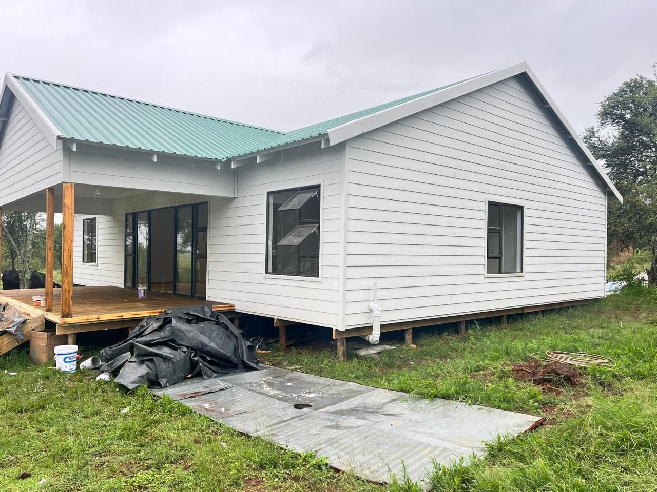 Gauteng Nutec Cabins logo